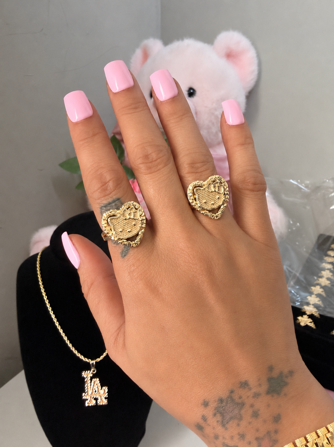 Hello Kitty Heart Ring